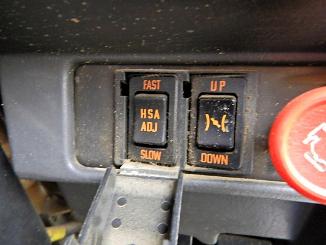 いすゞギガユニック4段大型（10t）[写真22]