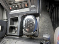 いすゞギガユニック4段大型（10t）[写真23]