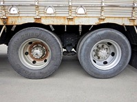 いすゞギガユニック4段大型（10t）[写真27]