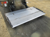 日野デュトロ冷凍車（冷蔵車）小型（2t・3t）[写真17]