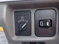 三菱ふそうキャンターアルミウイング小型（2t・3t）[写真18]