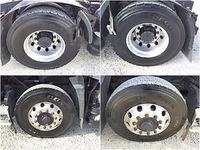 UDトラックスクオントレーラーヘッド（トラクターヘッド）大型（10t）[写真17]