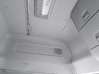 UDトラックスクオントレーラーヘッド（トラクターヘッド）大型（10t）[写真26]