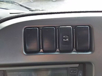 UDトラックスクオントレーラーヘッド（トラクターヘッド）大型（10t）[写真28]