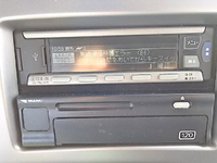 UDトラックスクオントレーラーヘッド（トラクターヘッド）大型（10t）[写真32]