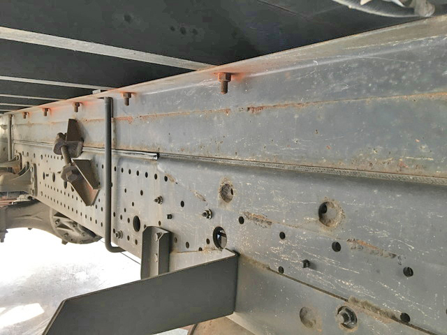 いすゞフォワードクレーン4段増トン（6t・8t）[写真27]