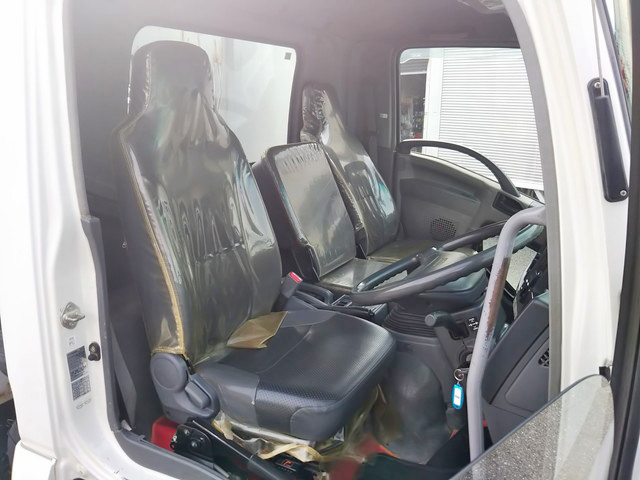 いすゞフォワードダンプ中型（4t）[写真29]