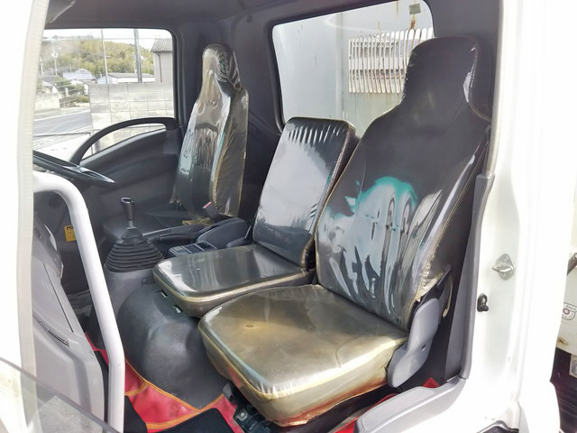 いすゞフォワードダンプ中型（4t）[写真31]