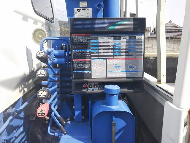 三菱ふそうキャンタークレーン4段小型（2t・3t）[写真18]