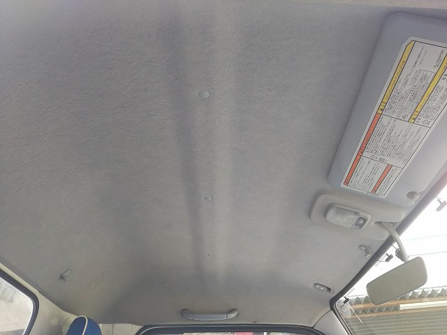 三菱ふそうキャンタークレーン4段小型（2t・3t）[写真35]