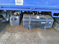 三菱ふそうキャンター平ボディ小型（2t・3t）[写真15]