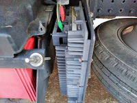 三菱ふそうキャンター平ボディ小型（2t・3t）[写真18]