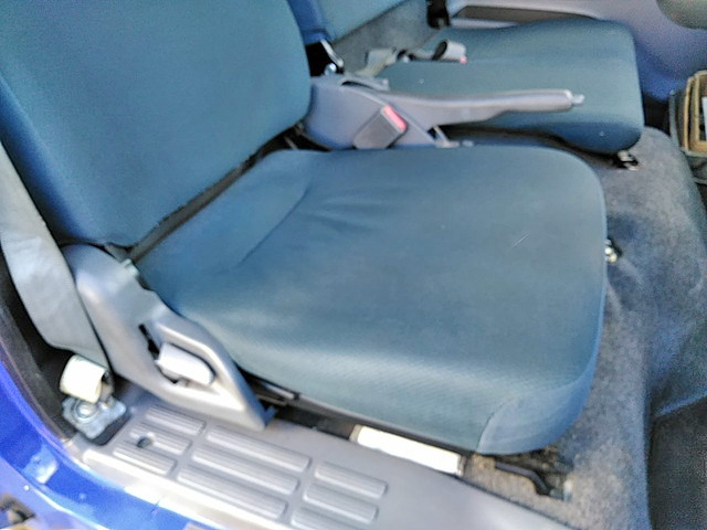 三菱ふそうキャンター平ボディ小型（2t・3t）[写真27]