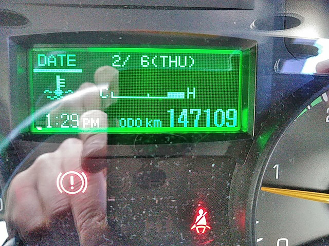 三菱ふそうキャンター平ボディ小型（2t・3t）[写真32]