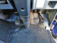 三菱ふそうキャンター平ボディ小型（2t・3t）[写真34]