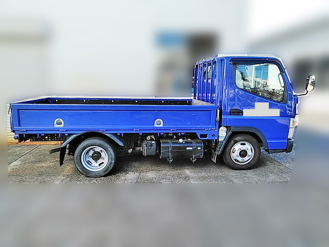 三菱ふそうキャンター平ボディ小型（2t・3t）[写真05]