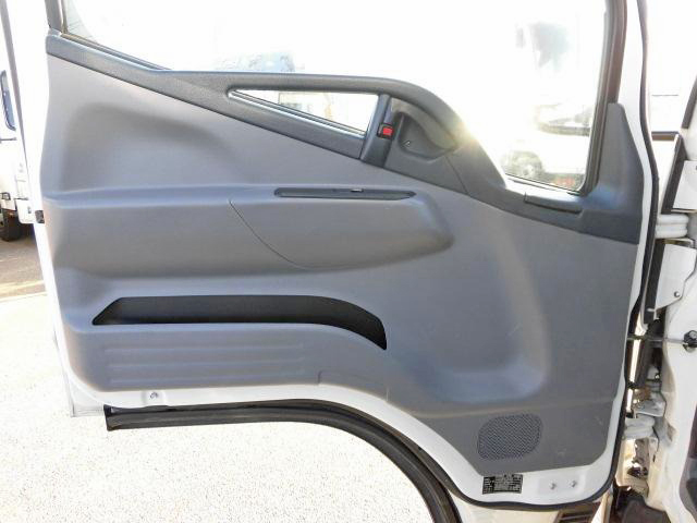 日産アトラスアルミバン小型（2t・3t）[写真23]