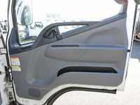 日産アトラスアルミバン小型（2t・3t）[写真24]