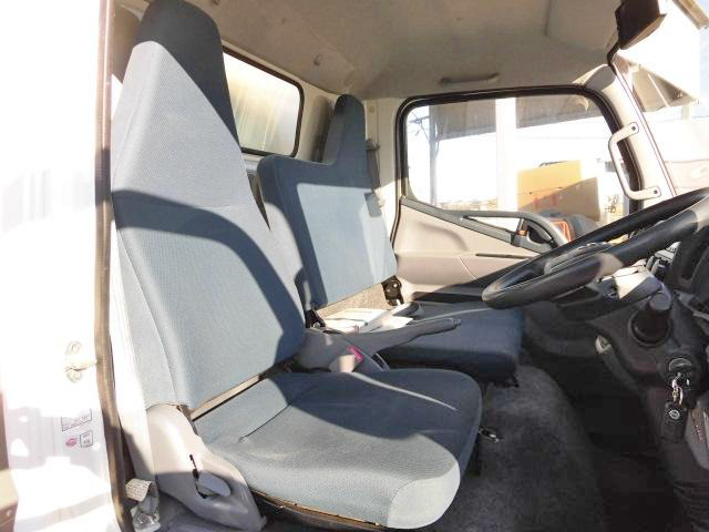 日産アトラスアルミバン小型（2t・3t）[写真28]