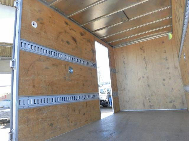 日産アトラスアルミバン小型（2t・3t）[写真09]