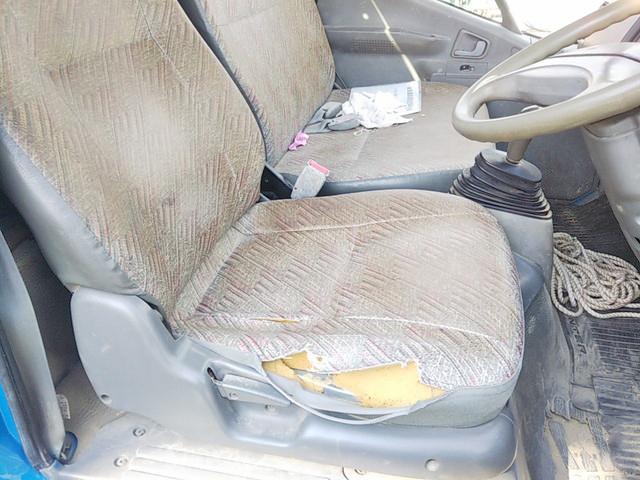 三菱ふそうキャンターダンプ小型（2t・3t）[写真22]