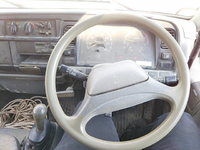 三菱ふそうキャンターダンプ小型（2t・3t）[写真23]