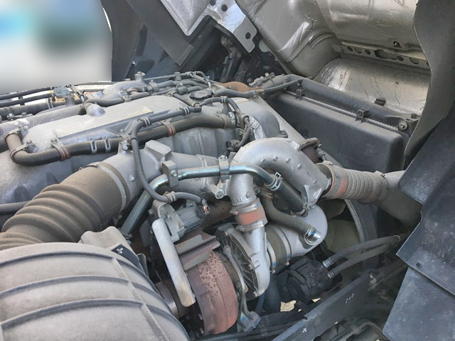 いすゞギガアルミウイング大型（10t）[写真17]