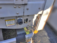 いすゞギガアルミウイング大型（10t）[写真07]