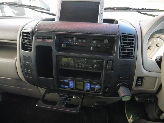 トヨタダイナ冷凍車（冷蔵車）小型（2t・3t）[写真30]