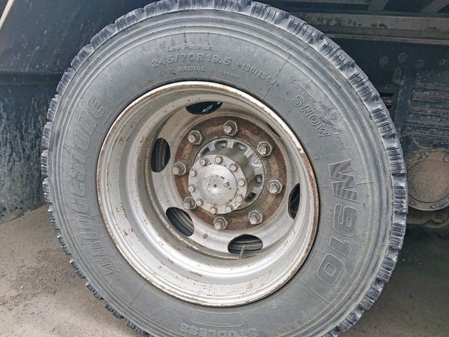 三菱ふそうスーパーグレートアルミブロック大型（10t）[写真11]