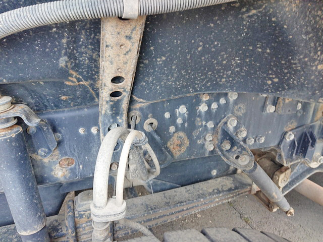 三菱ふそうスーパーグレートアルミブロック大型（10t）[写真14]