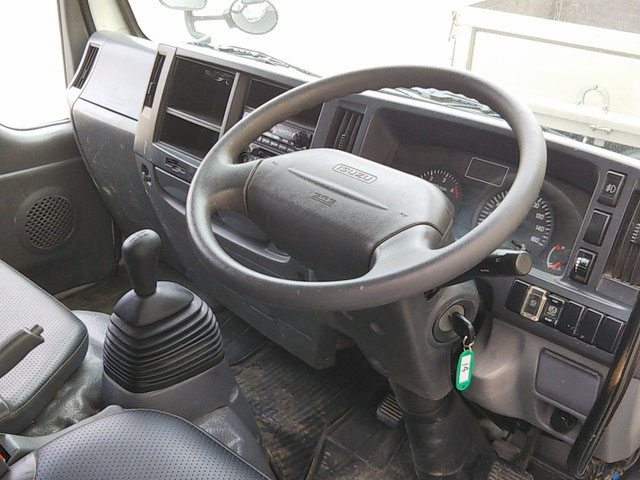 いすゞエルフダンプ小型（2t・3t）[写真34]