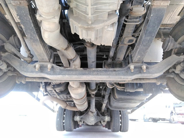 三菱ふそうスーパーグレートセルフクレーン4段大型（10t）[写真28]