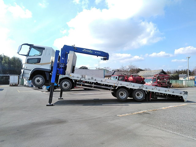 三菱ふそうスーパーグレートセルフクレーン4段大型（10t）[写真06]