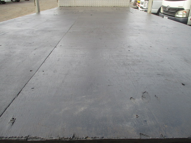 三菱ふそうキャンタークレーン4段小型（2t・3t）[写真14]