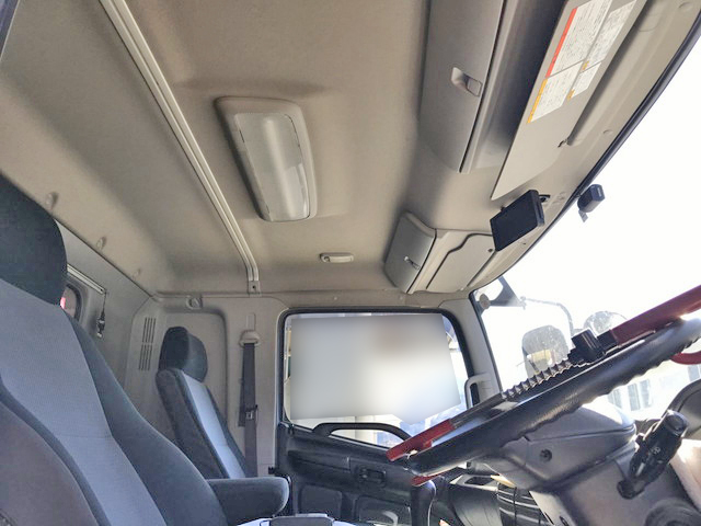 日野レンジャーセルフクレーン5段増トン（6t・8t）[写真31]