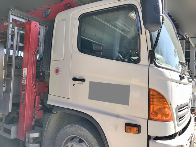 日野レンジャーセルフクレーン5段増トン（6t・8t）[写真05]