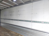 日野レンジャーアルミウイング中型（4t）[写真13]