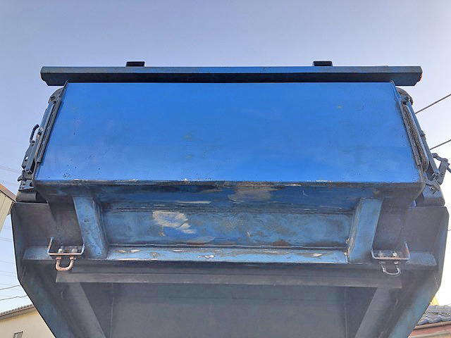 三菱ふそうキャンターパッカー車（塵芥車）小型（2t・3t）[写真18]