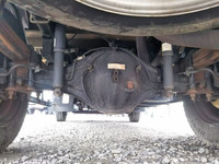 三菱ふそうキャンター平ボディ小型（2t・3t）[写真15]