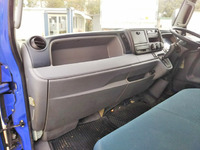 三菱ふそうキャンター平ボディ小型（2t・3t）[写真25]