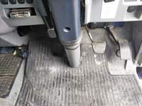 三菱ふそうキャンター平ボディ小型（2t・3t）[写真32]