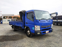三菱ふそうキャンター平ボディ小型（2t・3t）[写真03]