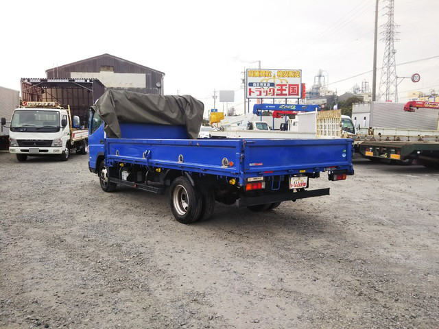 三菱ふそうキャンター平ボディ小型（2t・3t）[写真04]