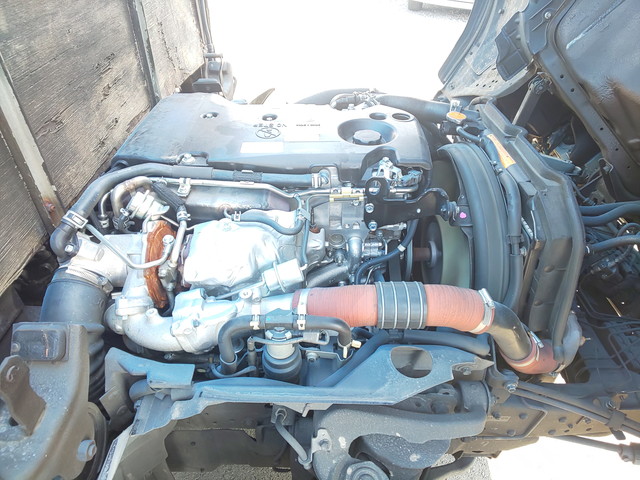 いすゞエルフ活魚運搬車小型（2t・3t）[写真26]