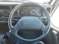 いすゞエルフ活魚運搬車小型（2t・3t）[写真36]