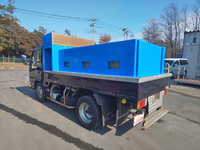 いすゞエルフ活魚運搬車小型（2t・3t）[写真04]