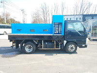 いすゞエルフ活魚運搬車小型（2t・3t）[写真06]