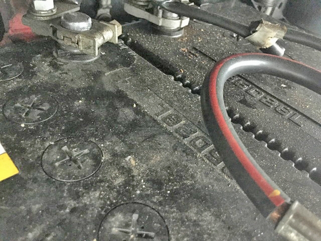 トヨタトヨエース平ボディ小型（2t・3t）[写真13]