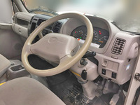 トヨタトヨエース平ボディ小型（2t・3t）[写真21]